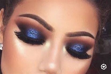 navy blue eyeshadow looks.